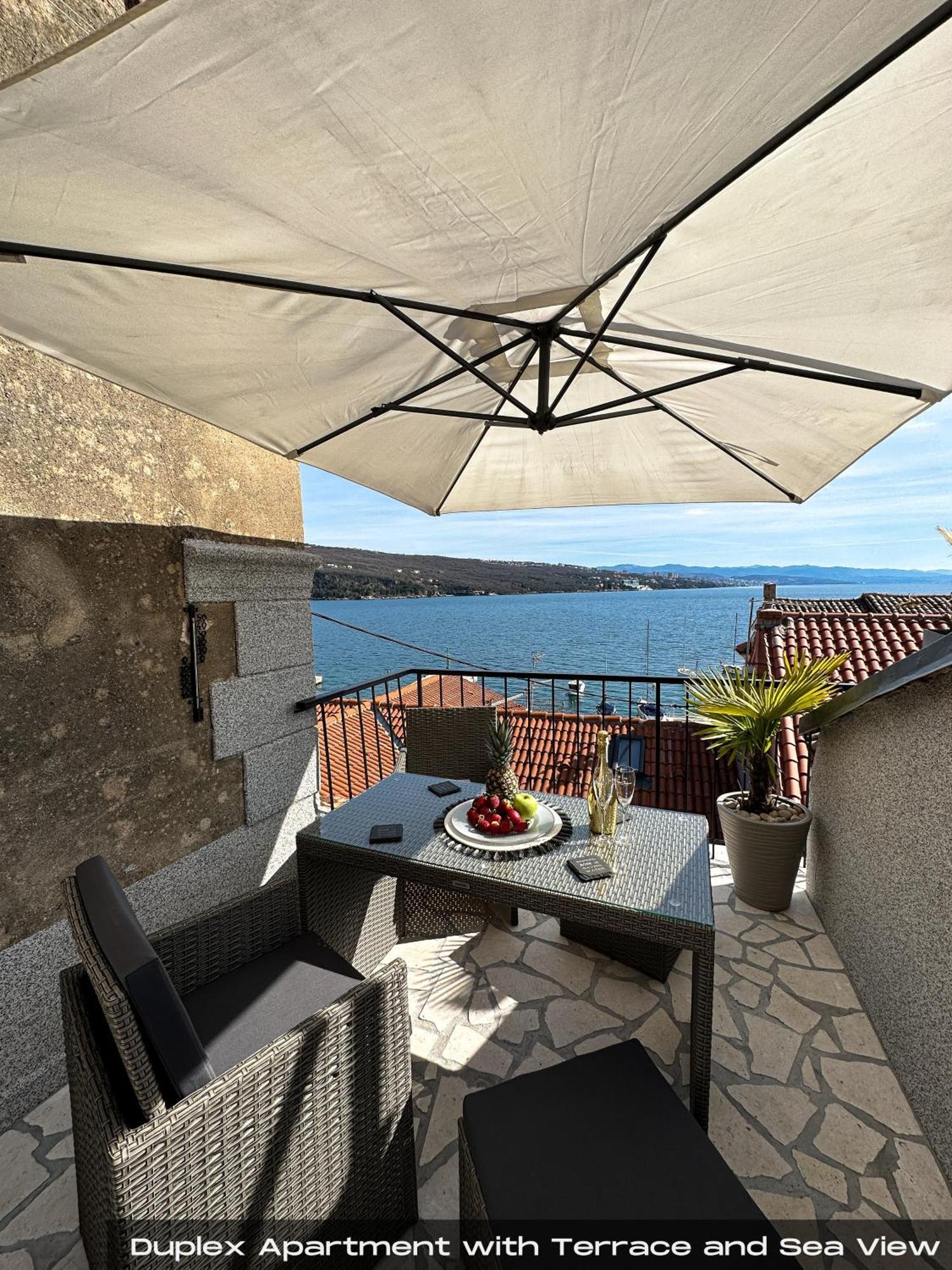 Villa Volos With Roof Terrace, Sea View, Free Private Parking Опатия Экстерьер фото