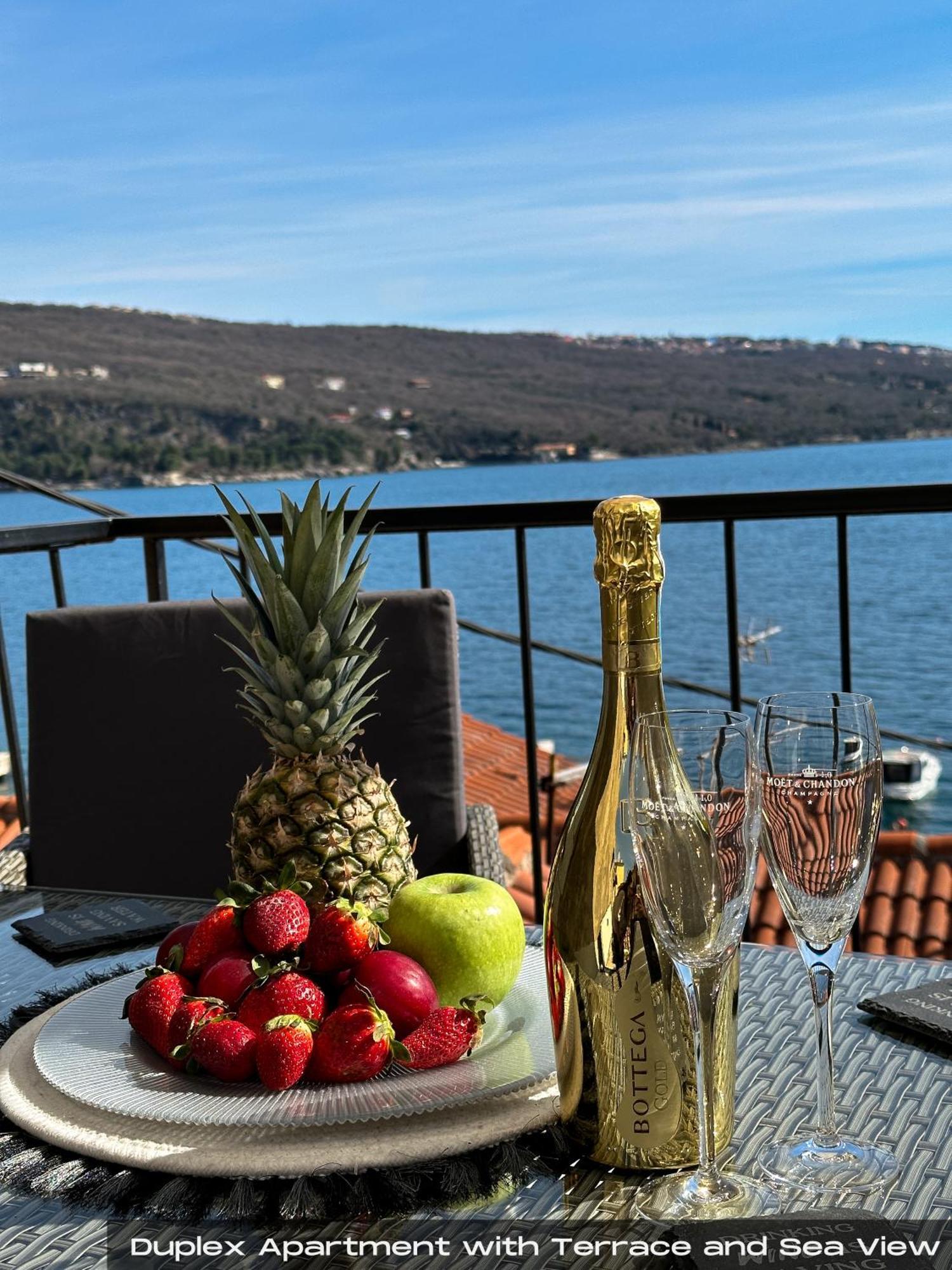 Villa Volos With Roof Terrace, Sea View, Free Private Parking Опатия Экстерьер фото